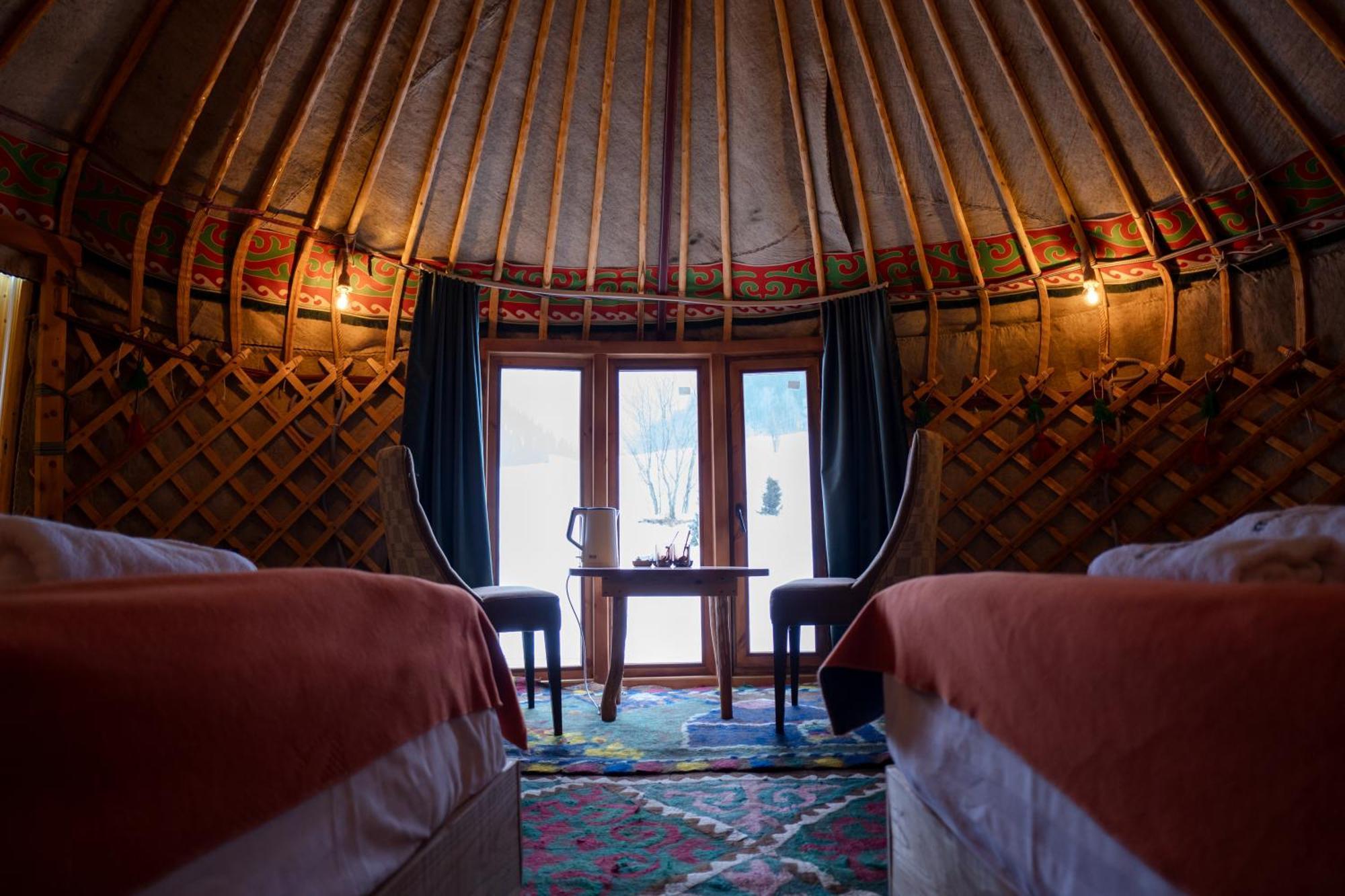 Ethno Complex Ala Kuch Hotel Kaindy Buitenkant foto